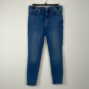 Frame Jeans. Women’s Le One Skinny Crop. Size 2. Waist size 29.